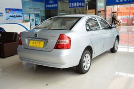   2012款力帆620 1.5L手动舒适型B