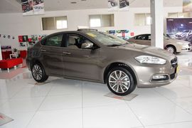 2015款菲亚特菲翔1.4T典藏版