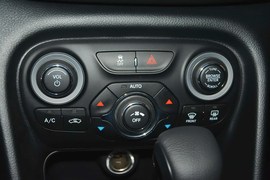 2015款菲亚特菲翔1.4T典藏版