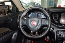 2015款菲亚特菲翔1.4T典藏版