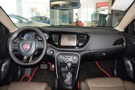 2015款菲亚特菲翔1.4T典藏版