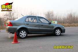 2009款夏利N5对比试驾实拍