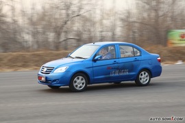 2009款夏利N5对比试驾实拍