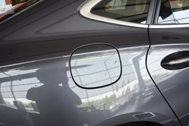 2015款别克威朗20T双离合旗舰型