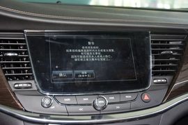 2015款别克威朗20T双离合旗舰型
