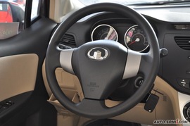 2010款长城凌傲1.3L手动豪华版