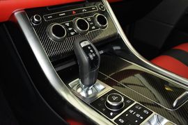 2015款路虎揽胜运动版SVR