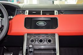 2015款路虎揽胜运动版SVR