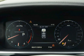 2015款路虎揽胜运动版SVR