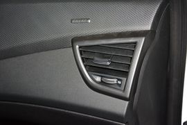 2015款现代Veloster飞思