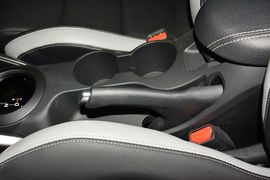 2015款现代Veloster飞思