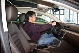 2012款大众迈腾旅行车2.0TSI