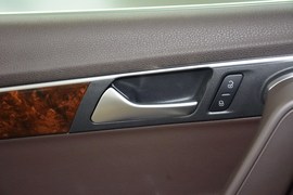 2012款大众迈腾旅行车2.0TSI