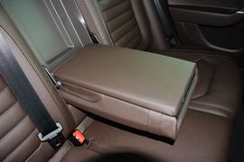 2012款大众迈腾旅行车2.0TSI
