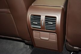 2012款大众迈腾旅行车2.0TSI