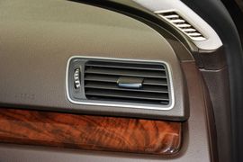 2012款大众迈腾旅行车2.0TSI