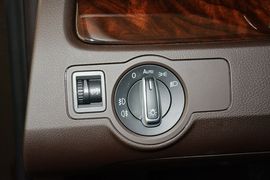 2012款大众迈腾旅行车2.0TSI