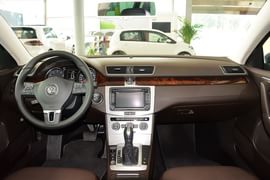 2012款大众迈腾旅行车2.0TSI