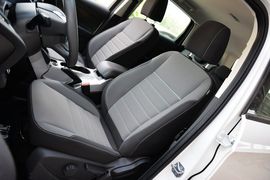 2015款福特翼虎1.5L