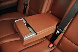 2014款宝马528Li领先型