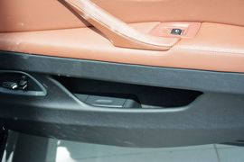 2014款宝马528Li领先型