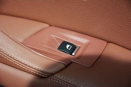 2014款宝马528Li领先型