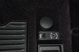 2014款宝马528Li领先型