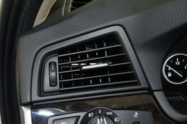 2014款宝马528Li领先型