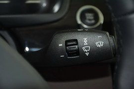 2014款宝马528Li领先型