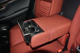 2015款雷克萨斯NX200