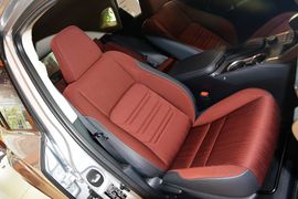 2015款雷克萨斯NX200