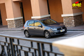 2009款大众高尔夫1.4TSI豪华版试