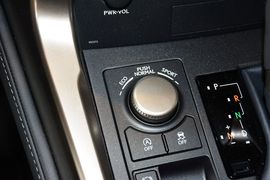 2015款雷克萨斯NX200