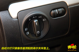 2009款大众高尔夫1.4TSI豪华版试