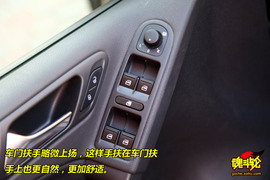 2009款大众高尔夫1.4TSI豪华版试