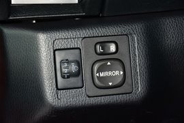 2014款丰田威驰1.3L手动型尚版