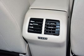 2015款大众高尔夫1.4TSI手自一体舒适型