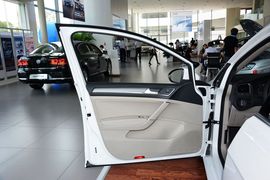 2015款大众高尔夫1.4TSI手自一体舒适型