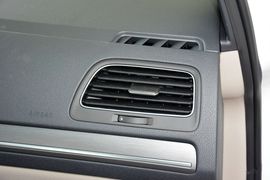 2015款大众高尔夫1.4TSI手自一体舒适型