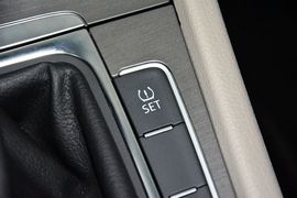 2015款大众高尔夫1.4TSI手自一体舒适型