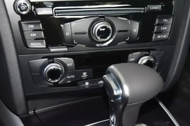 2015款奥迪A4L