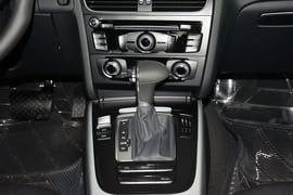 2015款奥迪A4L