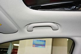 2015款现代朗动1.6L手动领先型