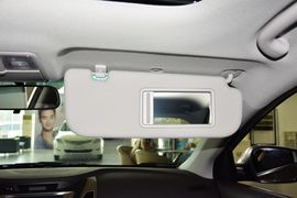 2015款现代朗动1.6L手动领先型