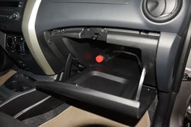 2013款日产骊威1.6XE手动舒适型到店实拍