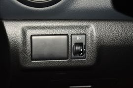 2013款日产骊威1.6XE手动舒适型
