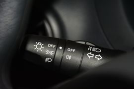 2013款日产骊威1.6XE手动舒适型