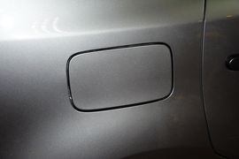 2013款日产骊威1.6XE手动舒适型