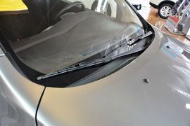 2013款日产骊威1.6XE手动舒适型