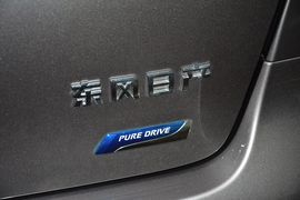 2013款日产骊威1.6XE手动舒适型